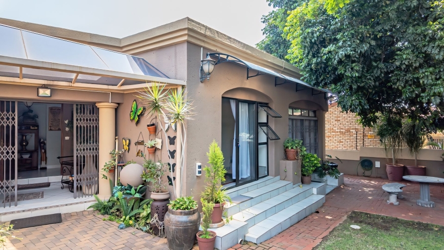 3 Bedroom Property for Sale in Boschdal North West